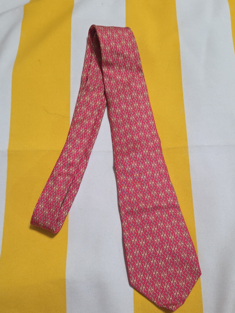Hermes Paris 7169 FA Silk Tie Red Pink H Monogram Geometric Made in France